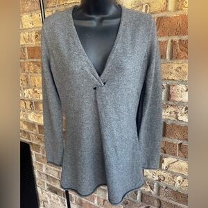 Enzo Mantovani Cashmere Twist V
Neck Womens Tunic Sweater Sz S